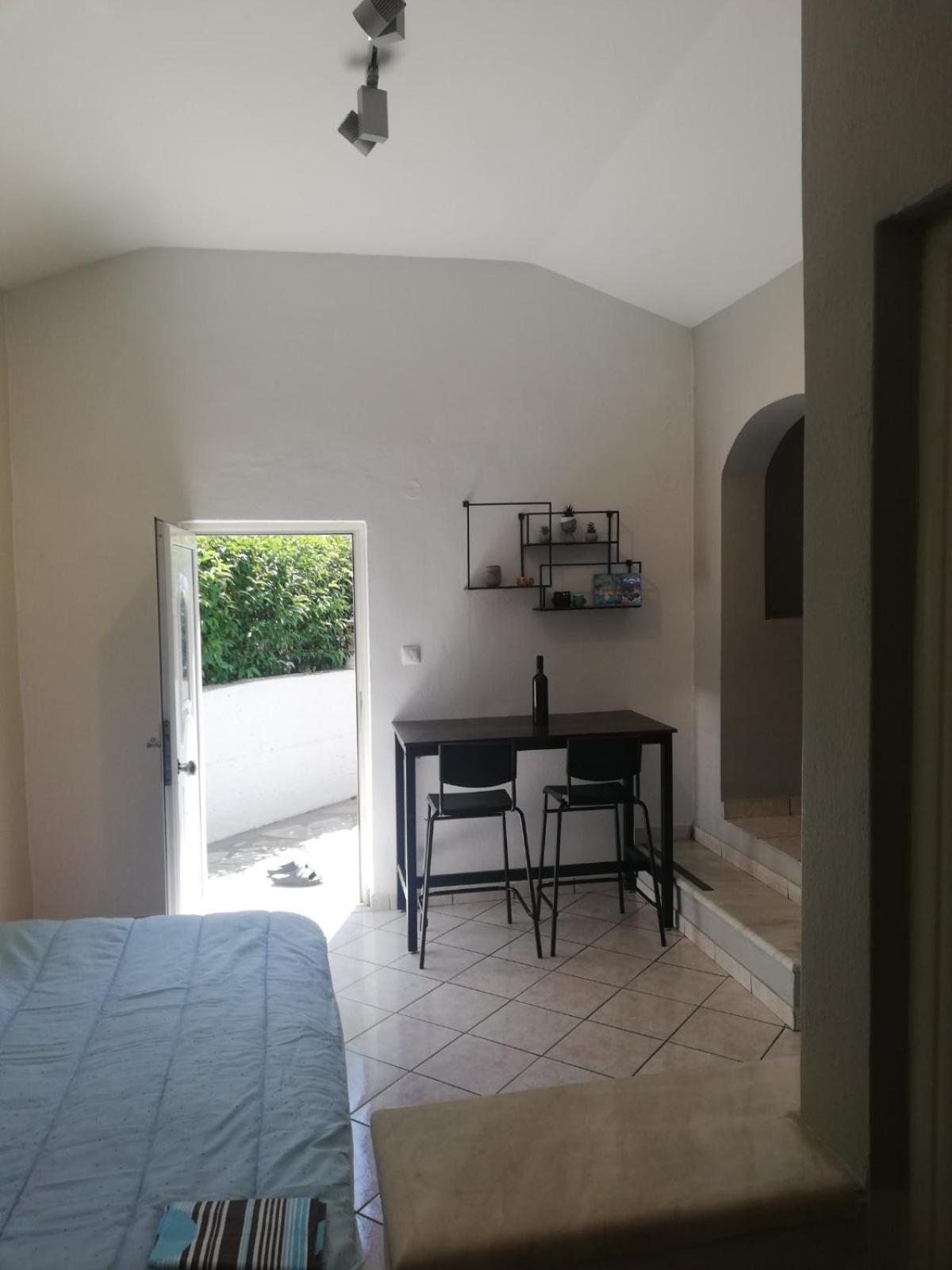 Spyros Stone House * Preveza